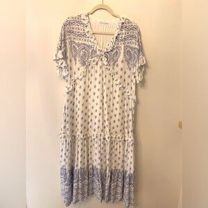 Calista Romantic Ruffle Maxi Dress in Paisley/Floral Blue and White Print Size M